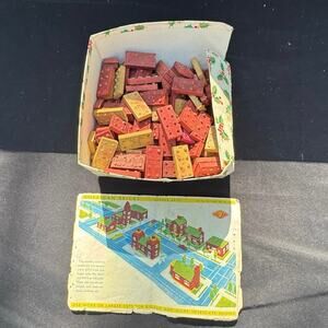 Vintage set American Wooden Bricks from Halsam and How To Pamphlet No Box